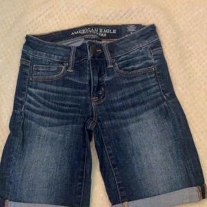 American Eagle Bermuda Shorts